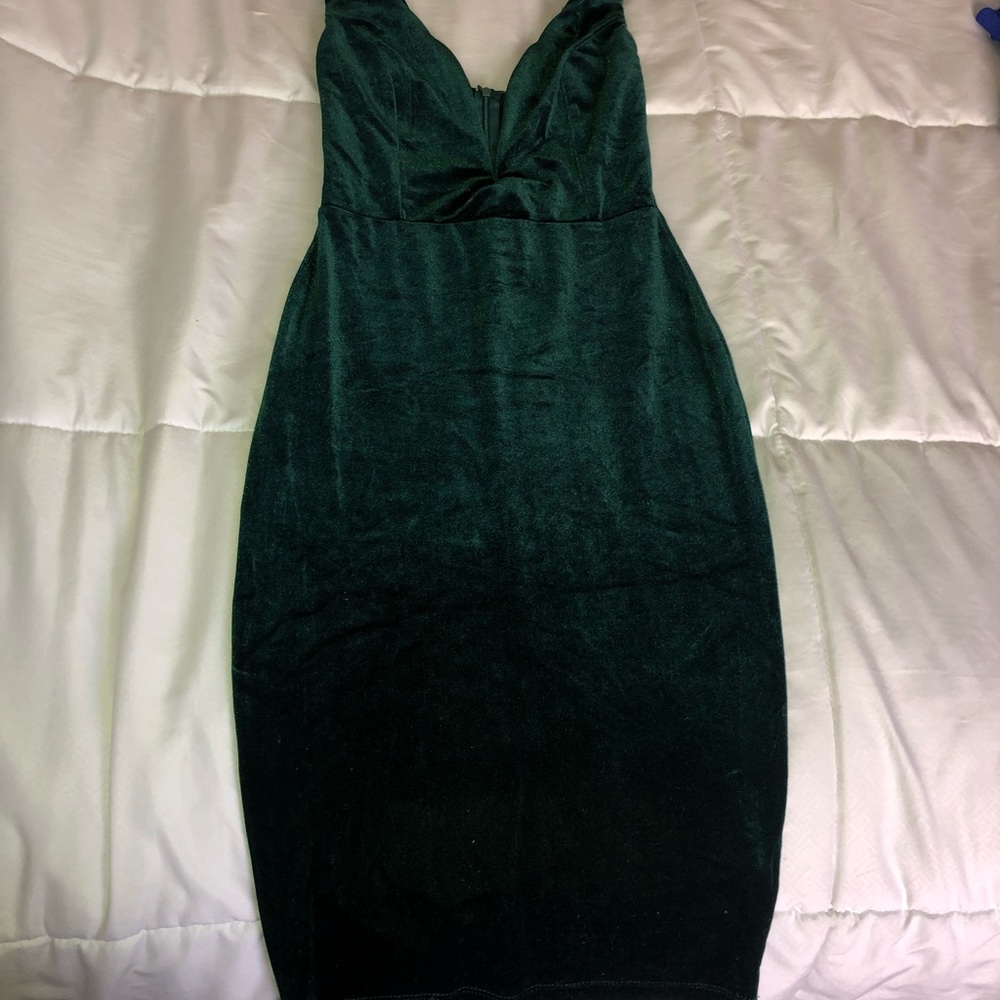 GREEN VELVET DRESS